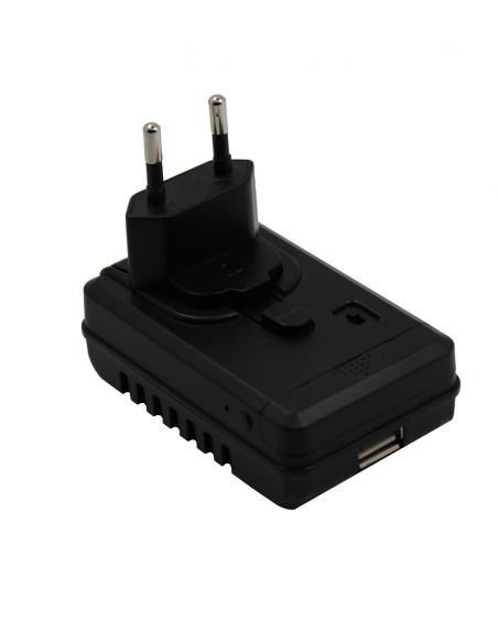 Adaptateur secteur avec caméra wifi Full HD